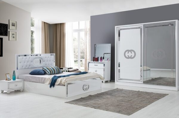 GUSTO WHITE